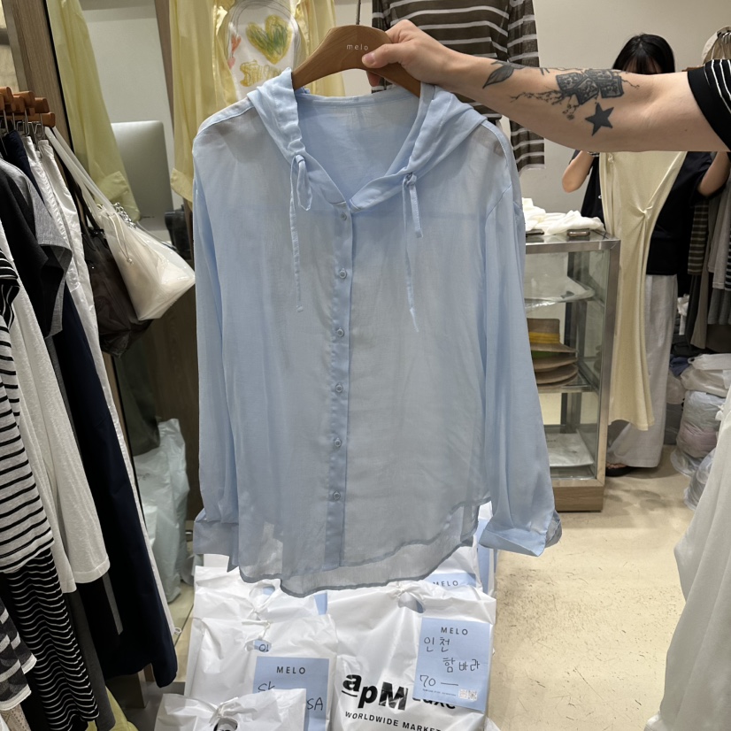 MELO東大門直郵女裝新品真品推薦時尚人氣襯衫蕾絲衫連帽衫MELO襯衫/蕾絲衫圖色1
