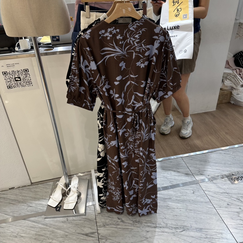 ABLESTUDIO東大門直郵女裝新品熱賣真品推薦人氣26夏季連衣裙ABLESTUDIO連衣裙