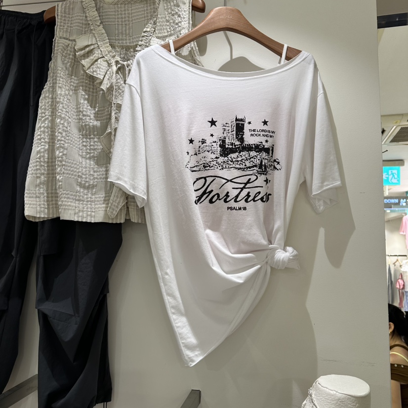 MELO韓國直郵女士新品人氣推薦26夏季真品熱賣時尚休閑T恤MELOT恤圖色1