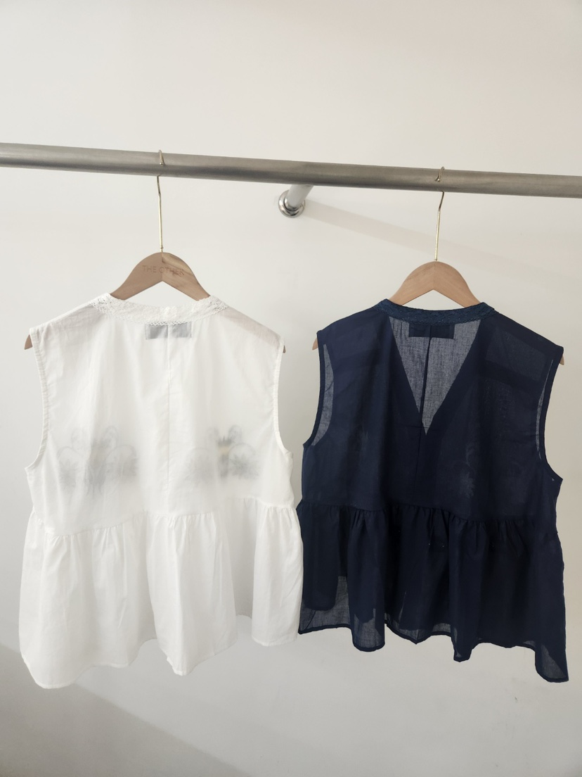 THE OTHER東大門實拍女裝新款推薦休閑吊帶背心刺繡無袖THE OTHER吊帶/背心