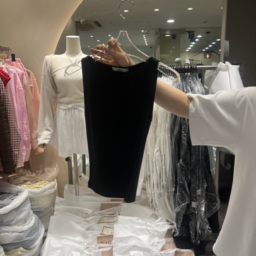 LAVIEU東大門代購女裝新品真品熱賣推薦26夏季吊帶背心無袖LAVIEU吊帶/背心圖色3