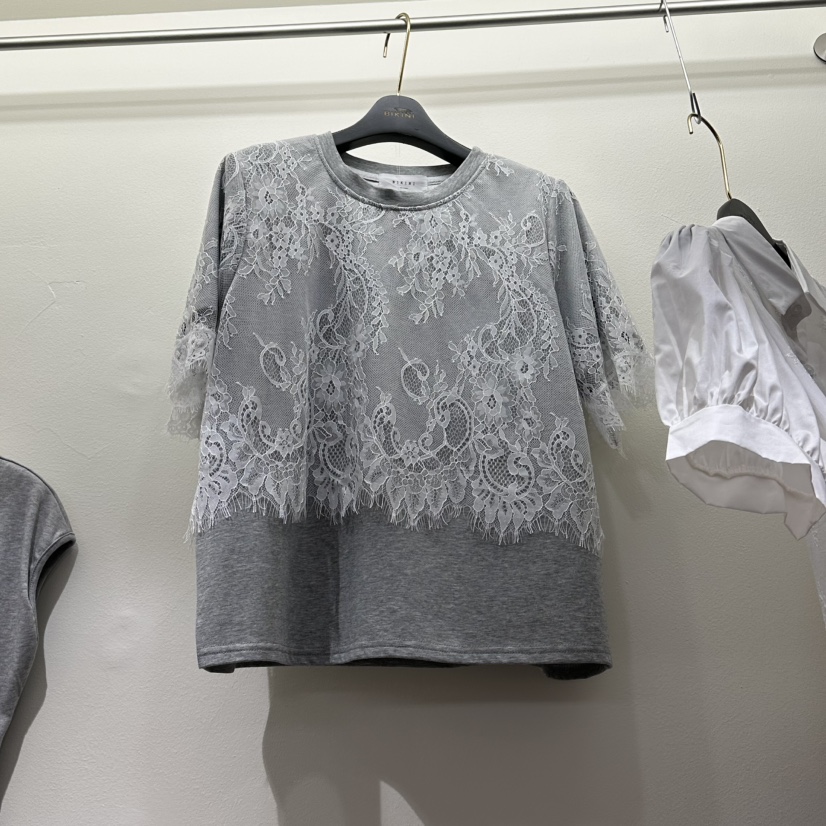 BIKINI東大門代購女裝新品真品熱賣推薦時尚26春夏T恤蕾絲層疊BIKINIT恤圖色1