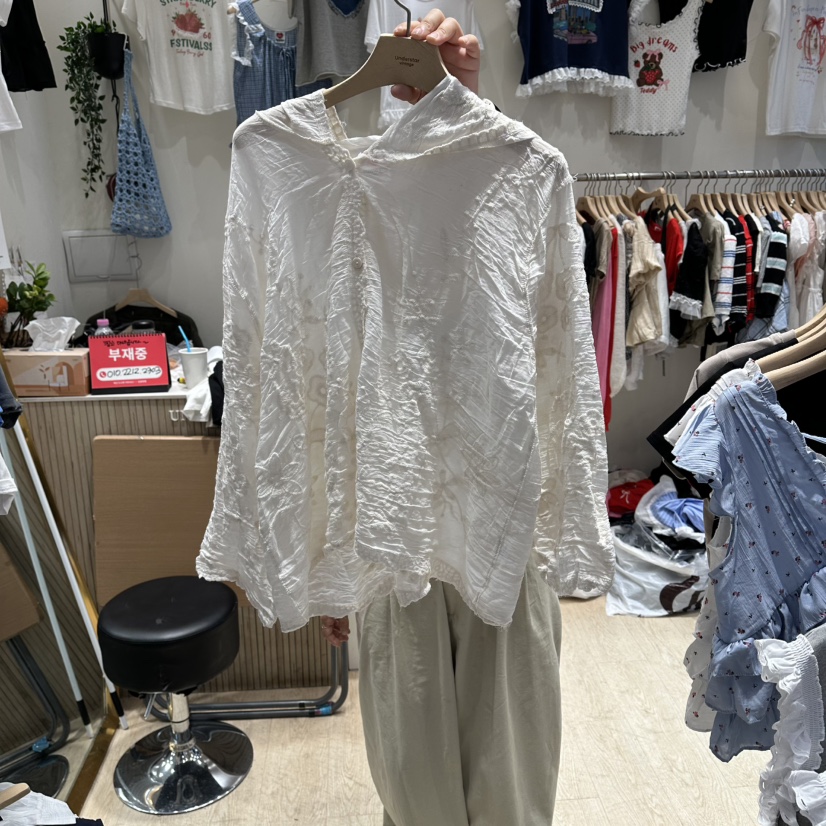 UNDERSTAR_VINTAGE東大門實拍女士新款熱賣襯衫蕾絲衫連帽衫蕾絲UNDERSTAR_VINTAGE襯衫/蕾絲衫圖色2米色