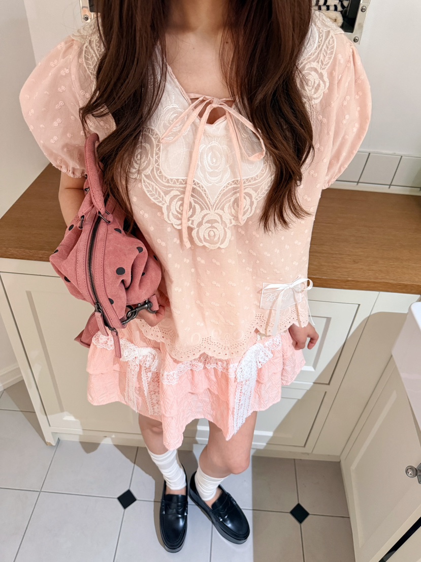 BOUTIQUE-L東大門代購女士新款推薦26春夏襯衫蕾絲衫刺繡BOUTIQUE-L襯衫/蕾絲衫圖色2