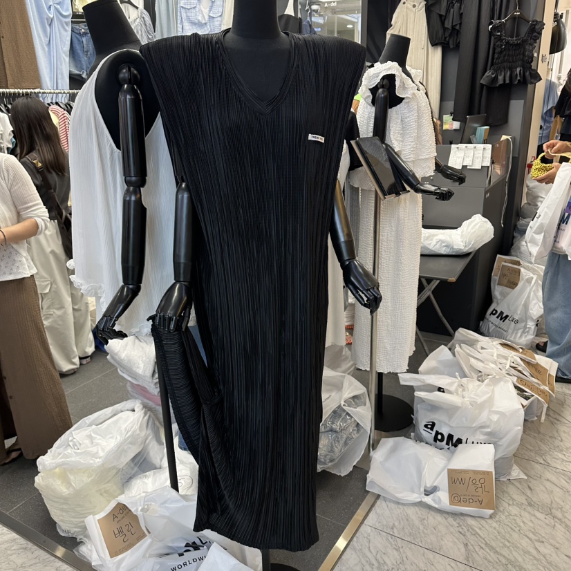 A-DEL東大門直郵女裝新品時尚26春夏熱賣休閑連衣裙褶裥A-DEL連衣裙圖色2