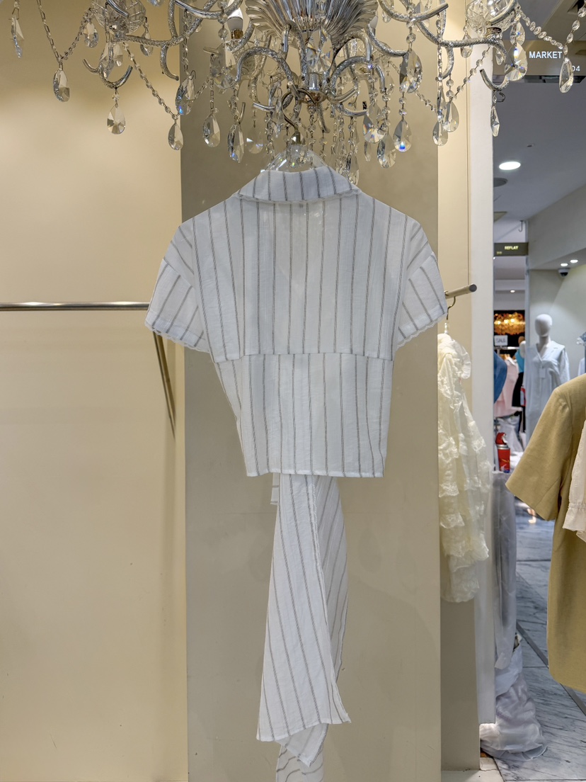 81 MARKET-L東大門直郵女裝新品人氣休閑26春夏襯衫蕾絲衫81 MARKET-L襯衫/蕾絲衫