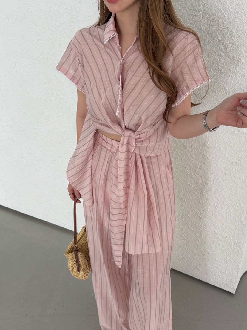 81 MARKET-L東大門直郵女裝新品人氣休閑26春夏襯衫蕾絲衫81 MARKET-L襯衫/蕾絲衫