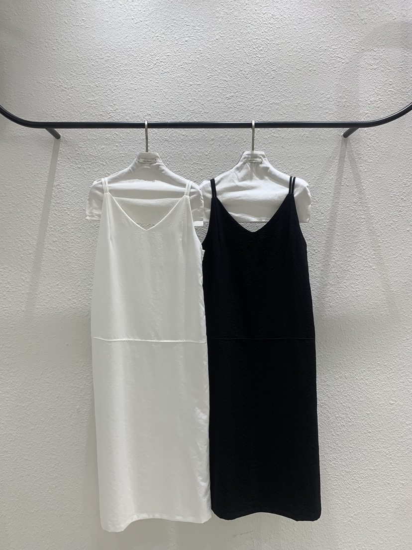 LUCY SALON東大門直郵女裝新品真品熱賣休閑職業人氣連衣裙LUCY SALON連衣裙