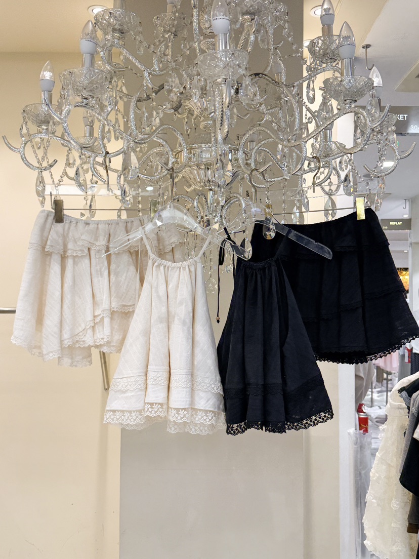 81 MARKET-L東大門實拍女士新款人氣休閑職業26春夏吊帶背心81 MARKET-L吊帶/背心
