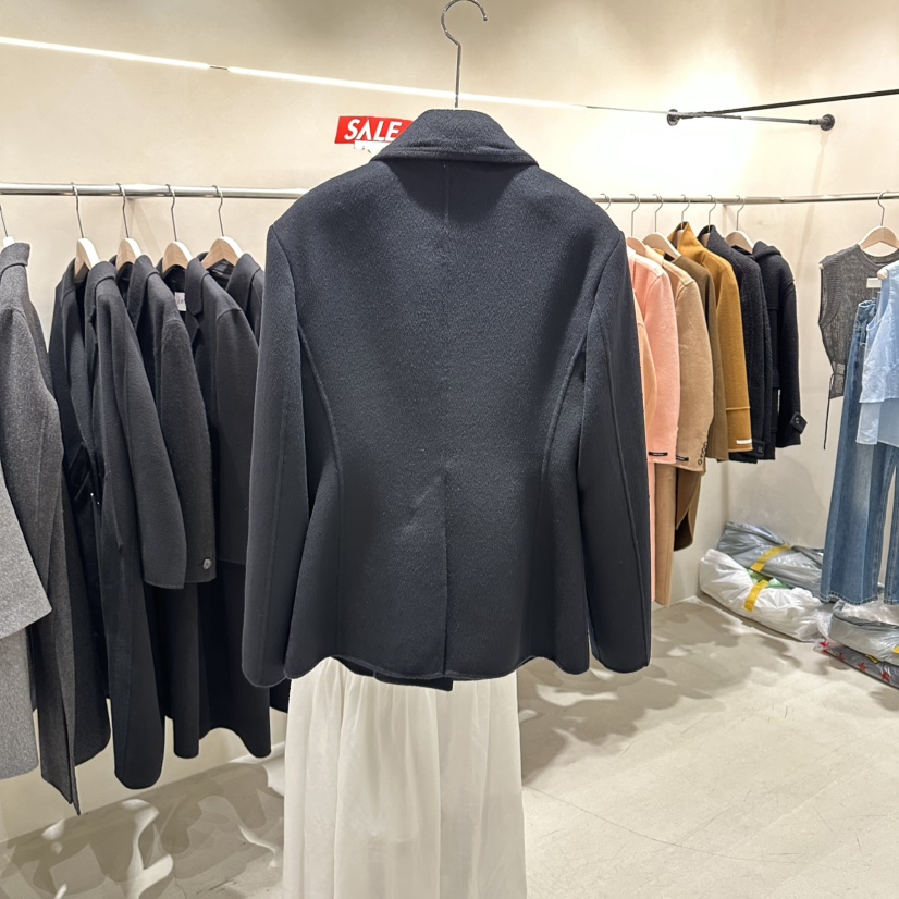 Color B東大門直郵女士新款26春夏熱賣職業推薦短款大衣Color B短款大衣