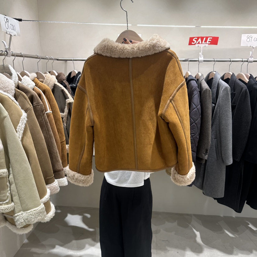 Color B韓國直郵女裝新品職業休閑真品熱賣推薦短款大衣Color B短款大衣