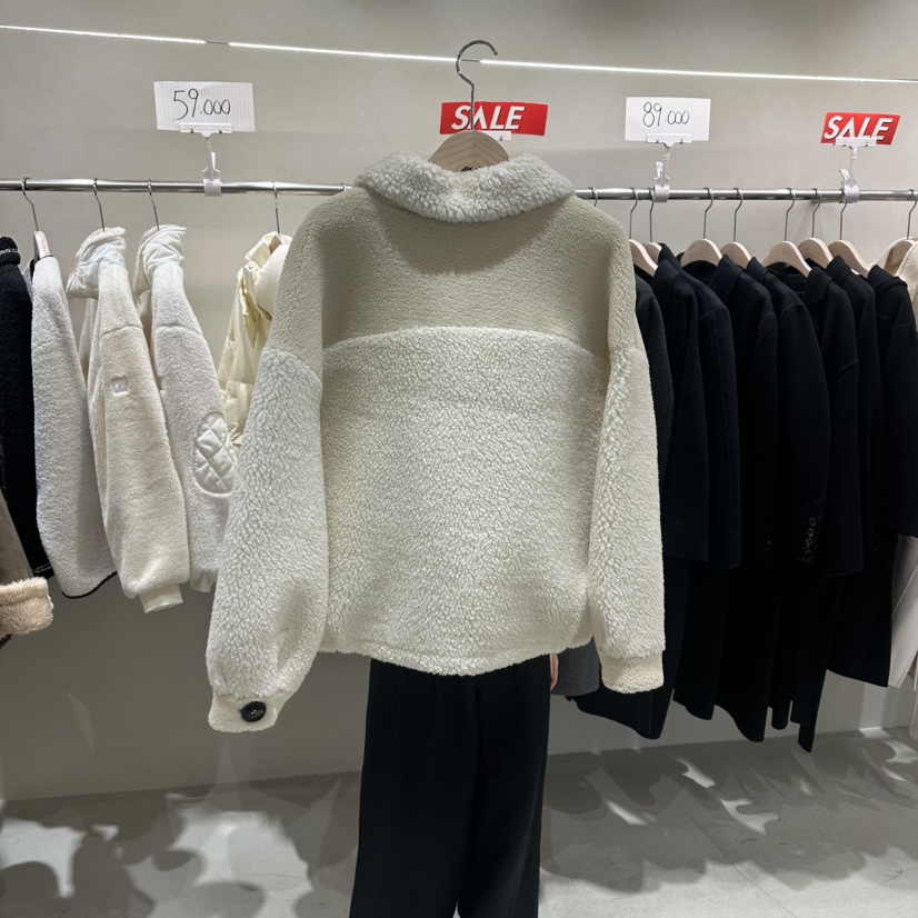 Color B韓國直郵女裝新品職業熱賣真品推薦時尚短款大衣Color B短款大衣