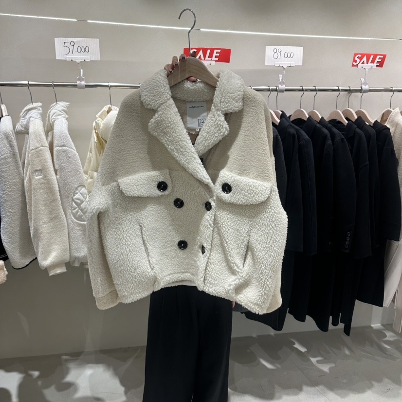Color B韓國直郵女裝新品職業熱賣真品推薦時尚短款大衣Color B短款大衣圖色1