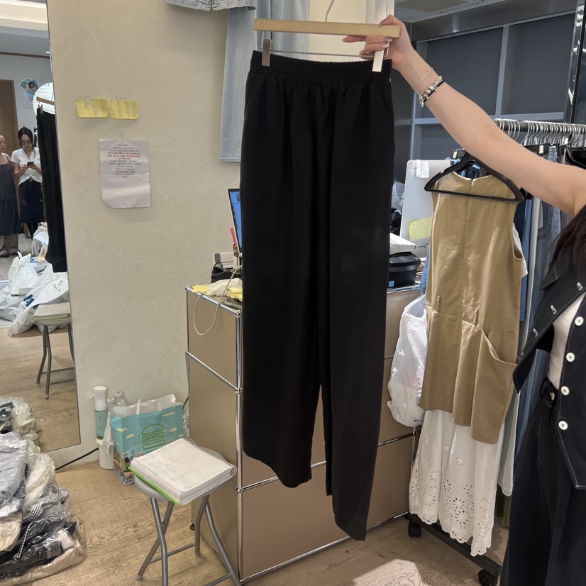 W AND J韓國直郵女士新款26春夏推薦真品熱賣時尚休閑褲W AND J休閑褲圖色3