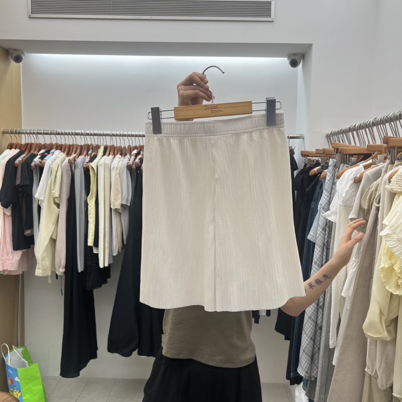DRESS ROOM韓國代購女裝新款熱賣26春夏推薦時尚人氣短褲DRESS ROOM短褲圖色2