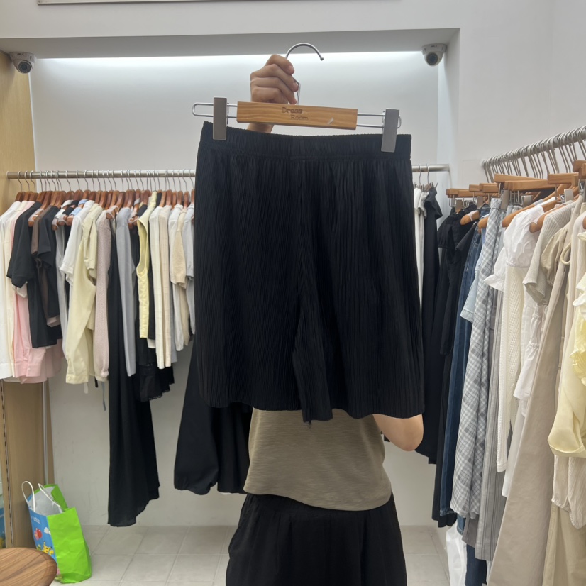 DRESS ROOM韓國代購女裝新款熱賣26春夏推薦時尚人氣短褲DRESS ROOM短褲圖色3