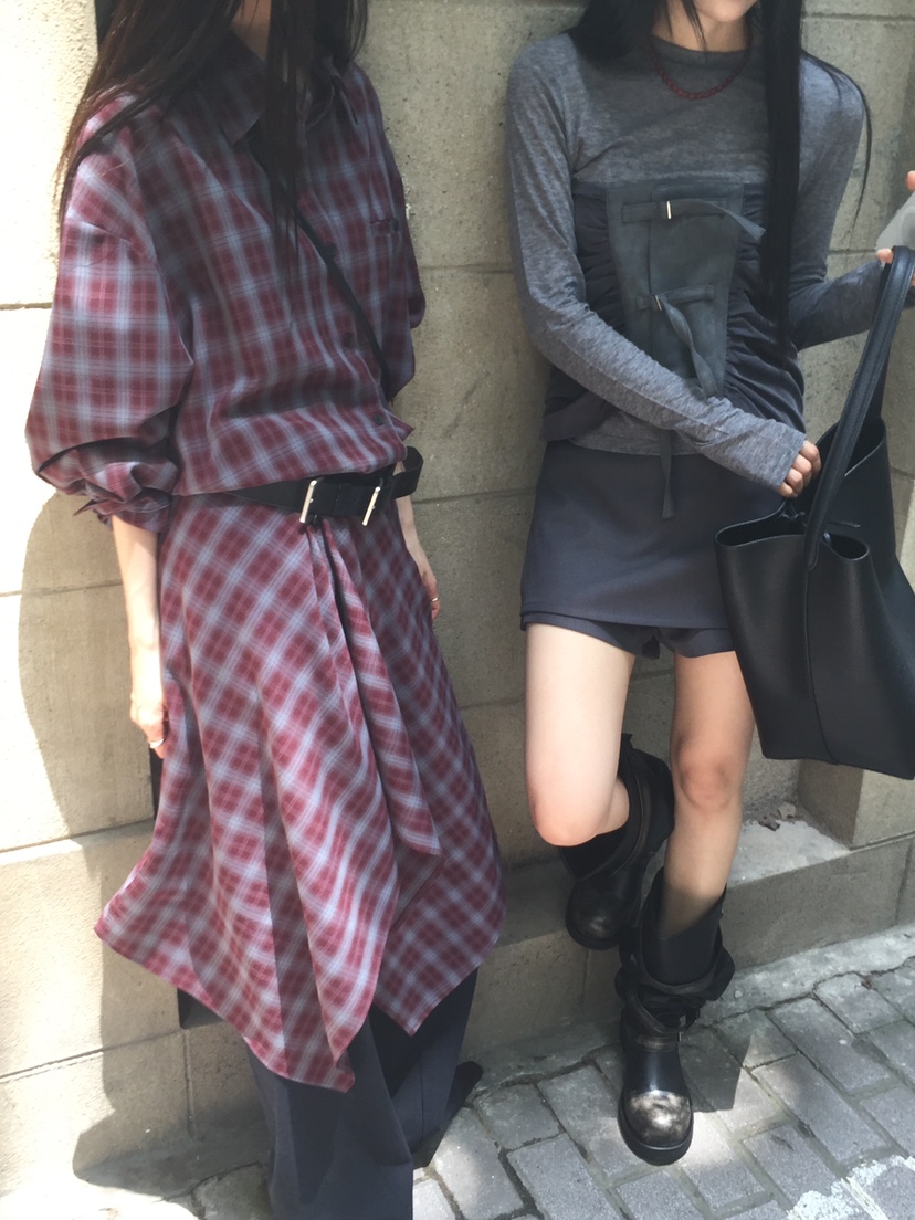 TIZZI韓國代購女裝新品推薦時尚人氣職業休閑熱賣長袖T恤TIZZI長袖T恤