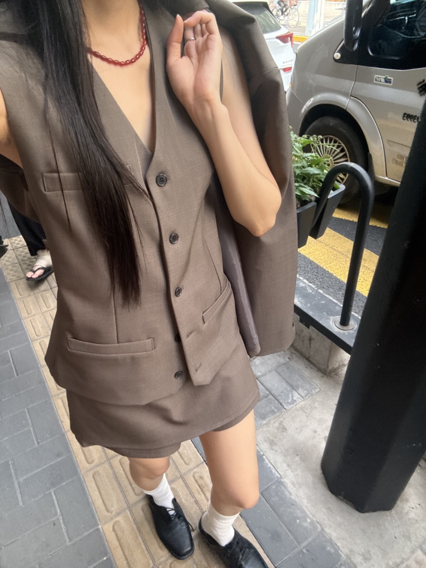 TIZZI東大門代購女士新品職業休閑推薦人氣真品熱賣26春夏馬甲TIZZI馬甲