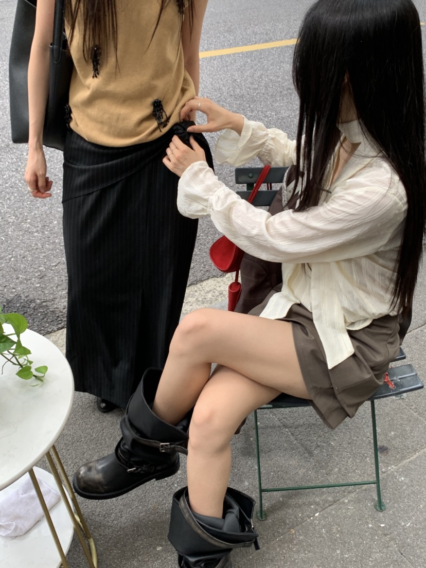 TIZZI韓國直郵女裝新款推薦熱賣人氣職業襯衫蕾絲衫含脖帶TIZZI襯衫/蕾絲衫