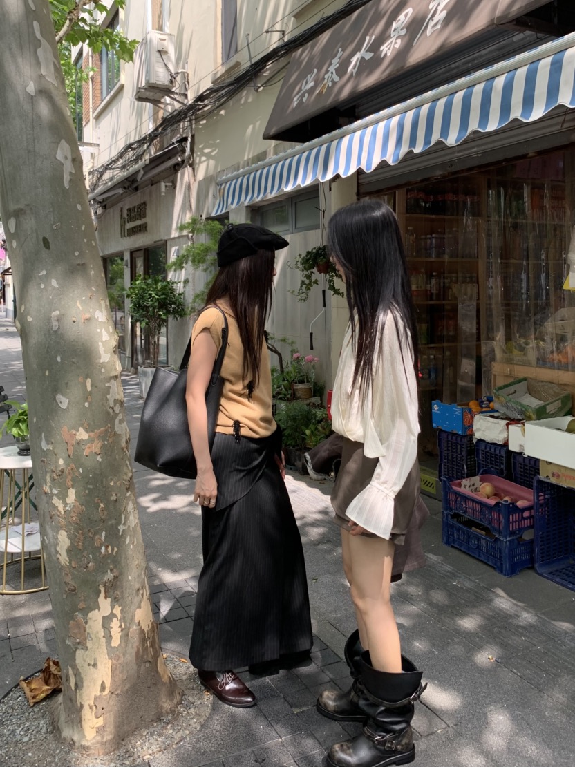 TIZZI韓國直郵女裝新款推薦熱賣人氣職業襯衫蕾絲衫含脖帶TIZZI襯衫/蕾絲衫