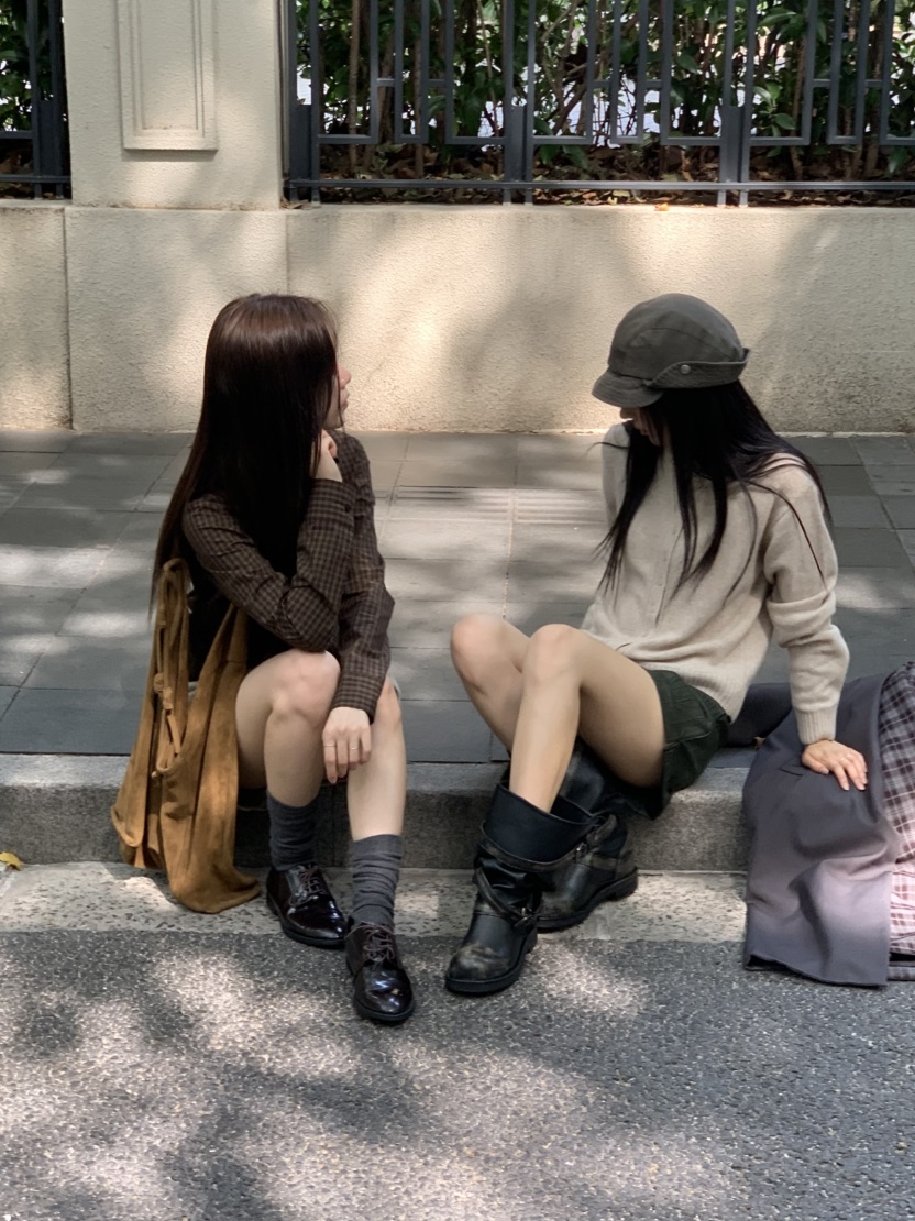 TIZZI韓國直郵女士新品時尚推薦26春夏職業休閑熱賣短褲褶皺TIZZI短褲