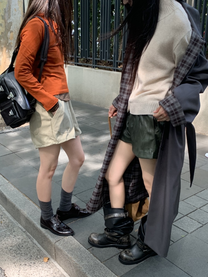 TIZZI韓國直郵女士新品時尚推薦26春夏職業休閑熱賣短褲褶皺TIZZI短褲