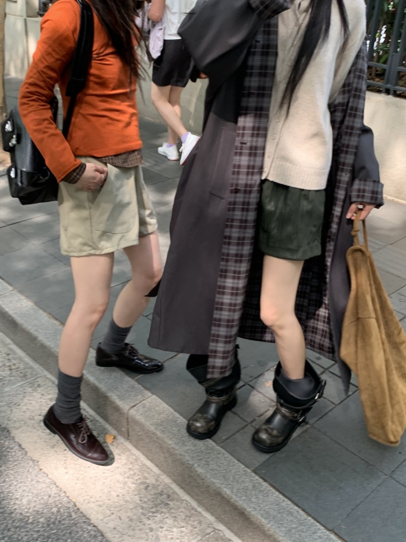 TIZZI韓國直郵女士新品時尚推薦26春夏職業休閑熱賣短褲褶皺TIZZI短褲