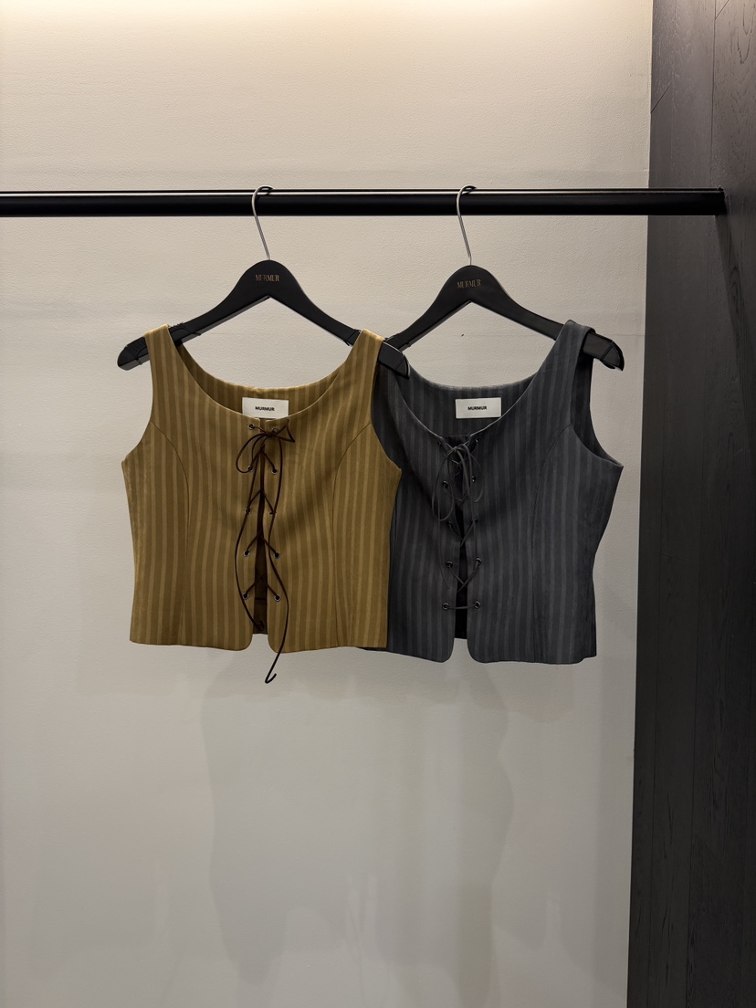 TIZZI東大門實拍女裝新品熱賣人氣時尚真品26春夏職業馬甲TIZZI馬甲