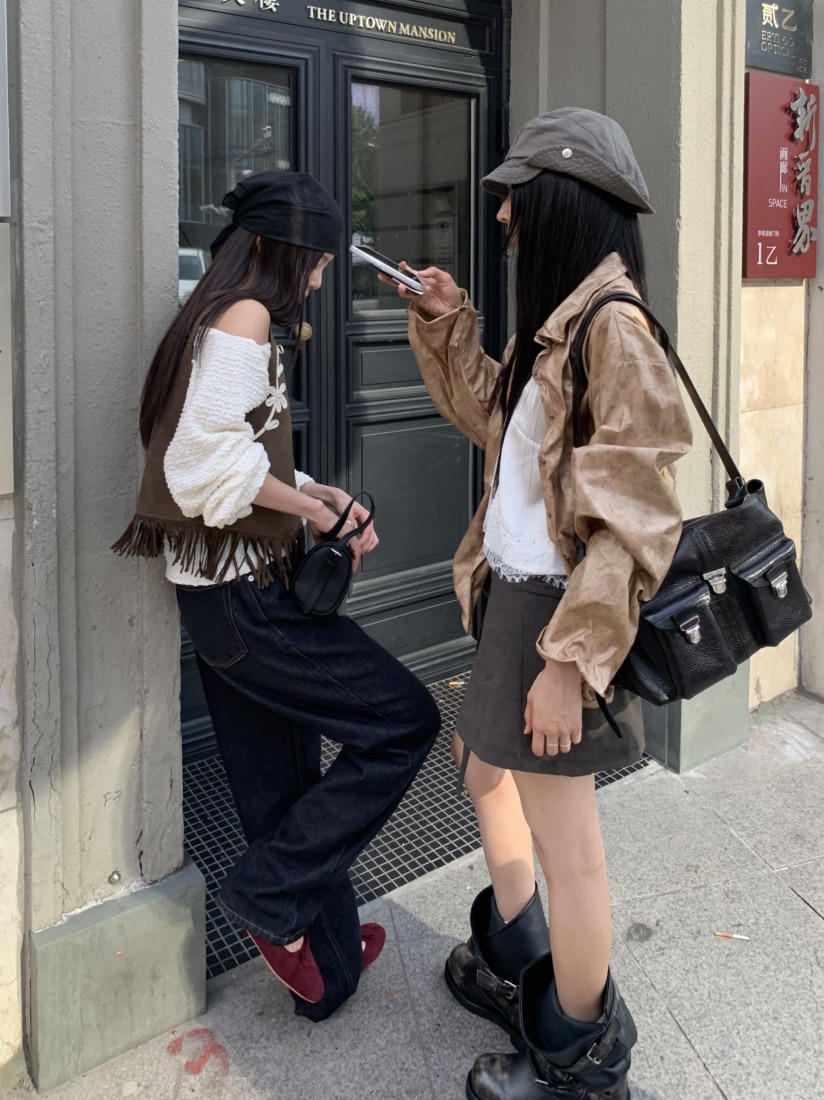 TIZZI東大門實拍女士新品休閑推薦人氣吊帶背心珍珠無袖緞TIZZI吊帶/背心