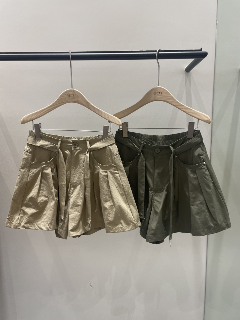 NEOUL東大門代購女裝新品熱賣職業人氣26春夏時尚短褲含腰帶NEOUL/ahin雙領標簽短褲