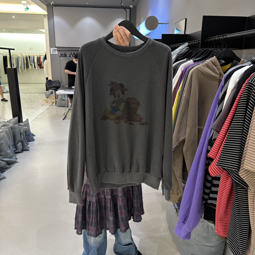 CREDITO東大門代購女士新品真品人氣休閑時尚推薦熱賣衛衣CREDITO衛衣圖色2