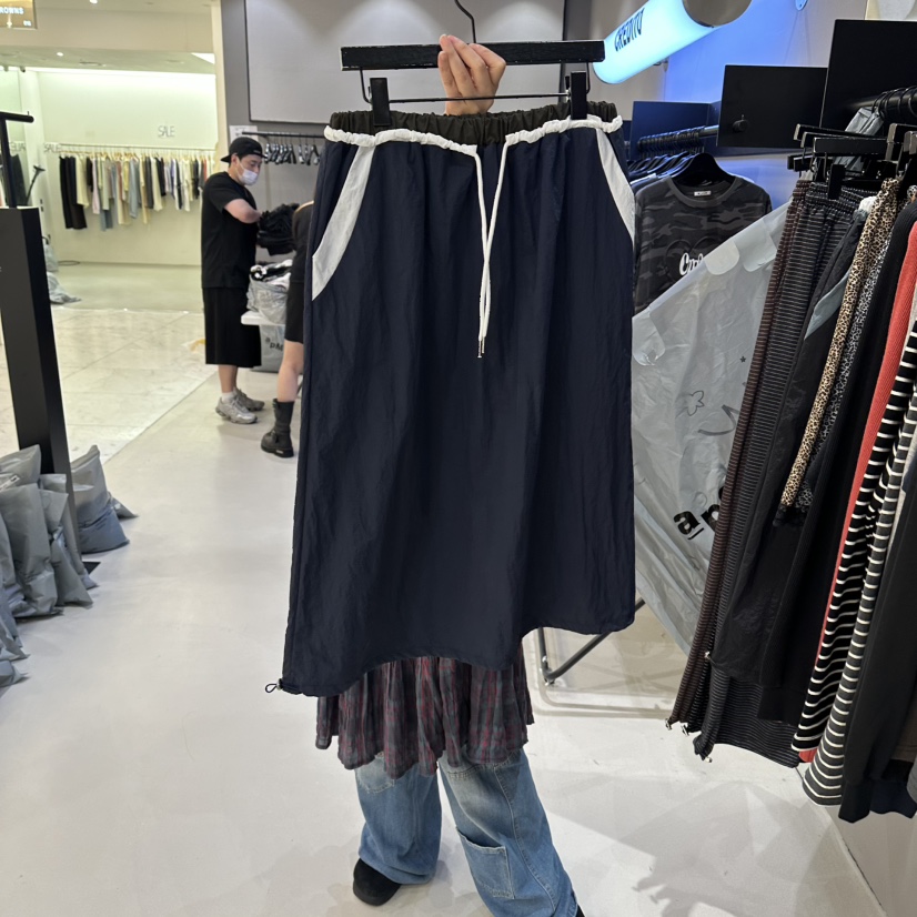 CREDITO韓國直郵女士新款26夏季推薦熱賣半身裙中短裙尼龍CREDITO半身裙/中短裙圖色1深藍色