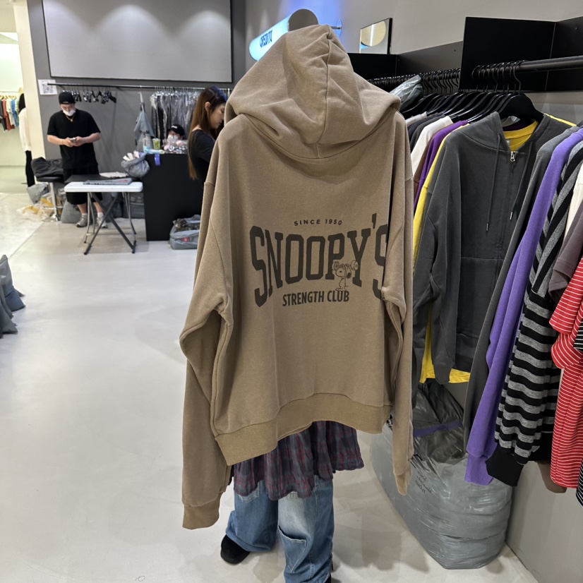 CREDITO韓國代購女裝新款熱賣推薦真品時尚26夏季衛衣史努比CREDITO衛衣