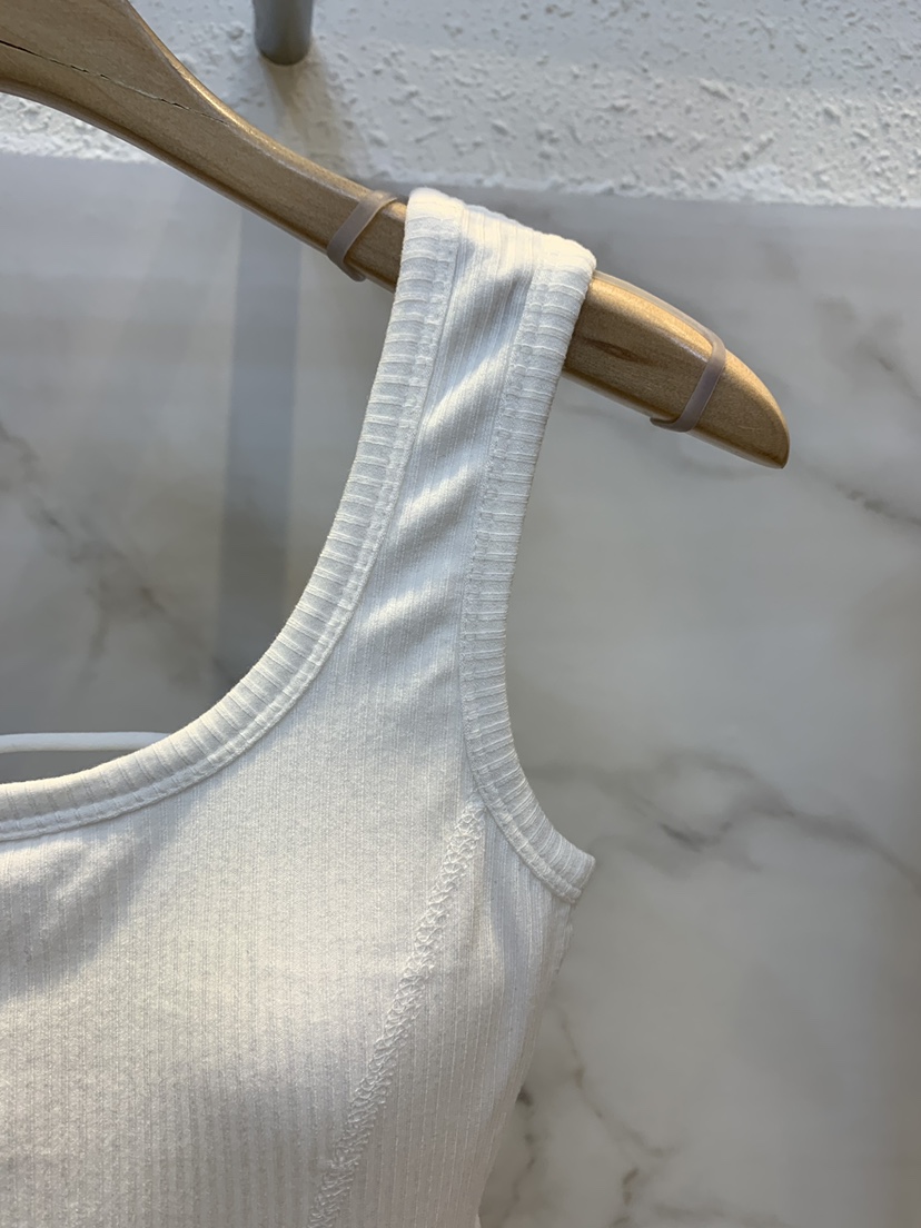 OLIVE TrEE韓國直郵女士新品26夏季休閑時尚吊帶背心無袖OLIVE TrEE吊帶/背心