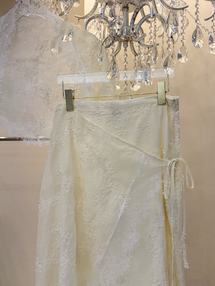 81 MARKET-L韓國直郵女士新款真品推薦26夏季套裝含圍巾套裝81 MARKET-L套裝