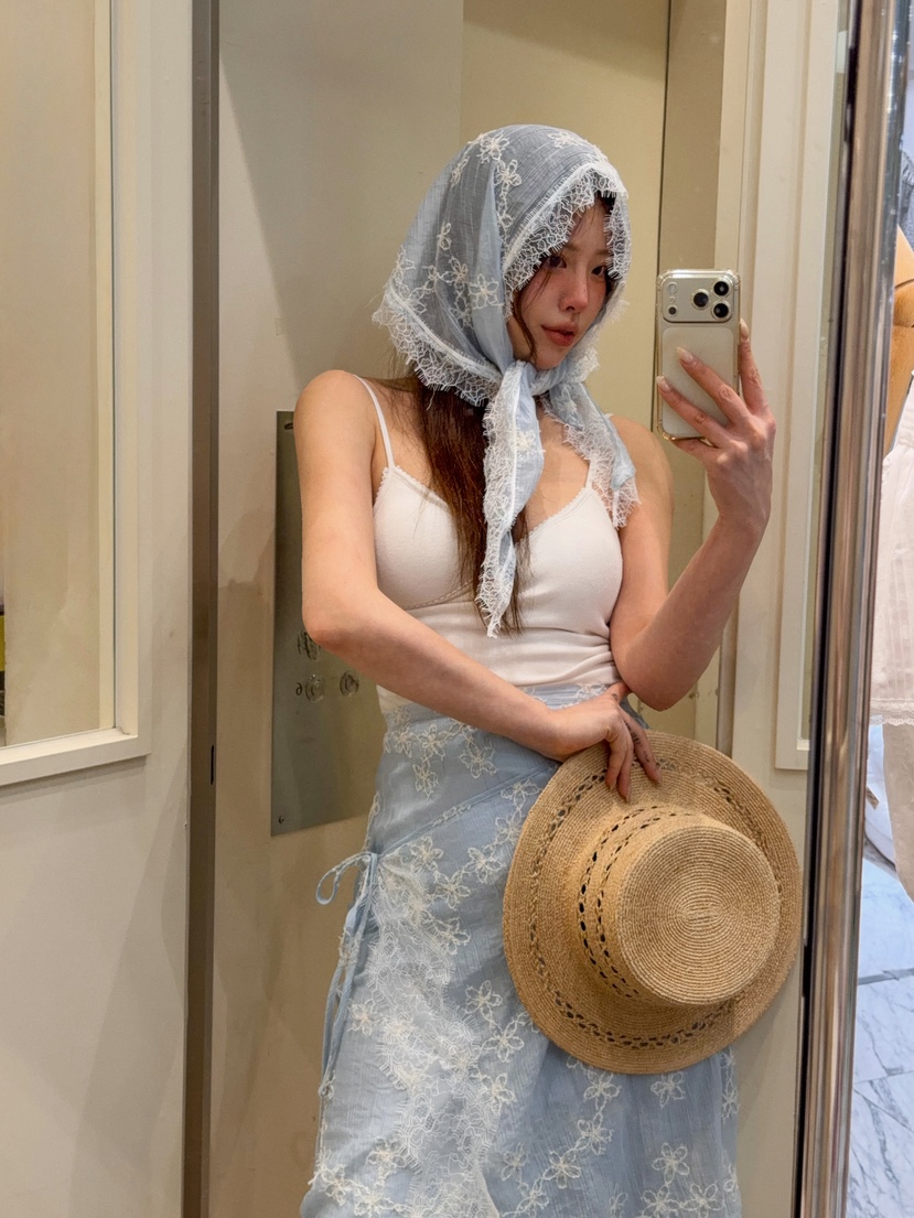 81 MARKET-L韓國直郵女士新款真品推薦26夏季套裝含圍巾套裝81 MARKET-L套裝