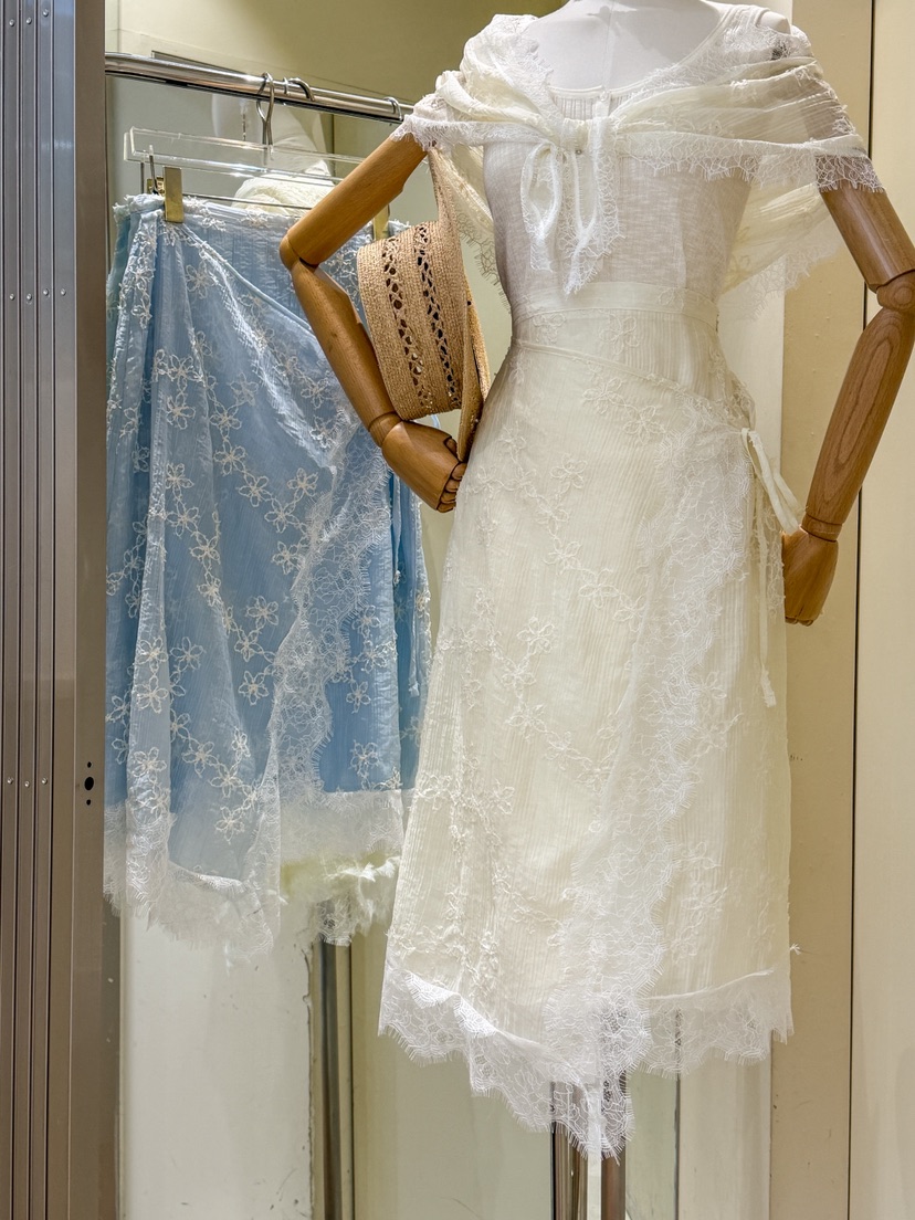 81 MARKET-L韓國直郵女士新款真品推薦26夏季套裝含圍巾套裝81 MARKET-L套裝
