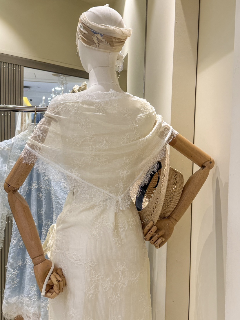 81 MARKET-L韓國直郵女士新款真品推薦26夏季套裝含圍巾套裝81 MARKET-L套裝