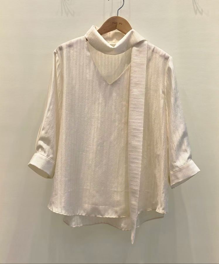 THE IN-더인-T東大門實拍女士新款熱賣襯衫蕾絲衫系帶THE IN襯衫/蕾絲衫圖色1