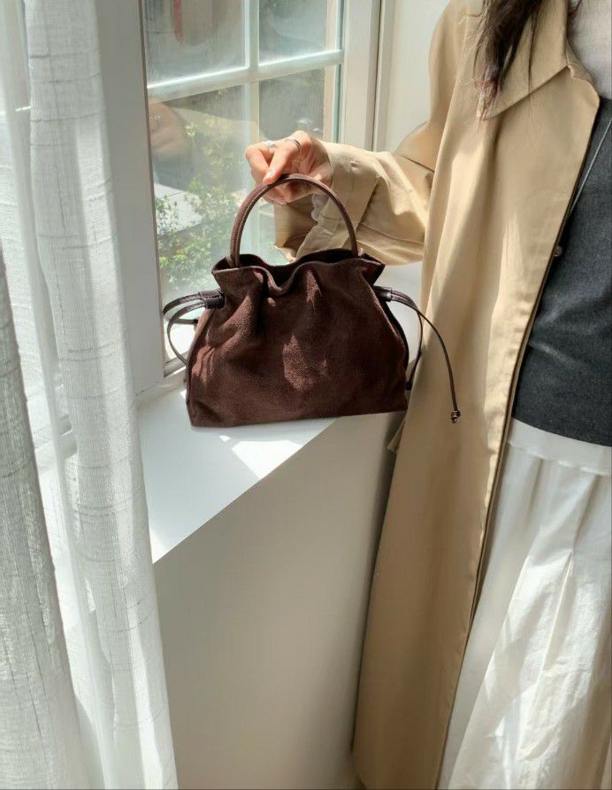 TROUVAILLE東大門直郵女士新品人氣真品單肩斜跨包牛皮絨TROUVAILLE單肩/斜跨包