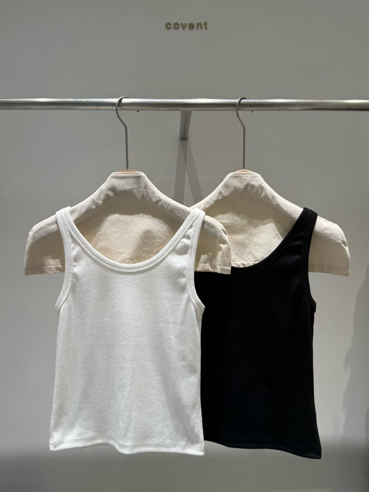 COVENT東大門代購女裝新品真品推薦職業熱賣26春夏吊帶背心COVENT吊帶/背心