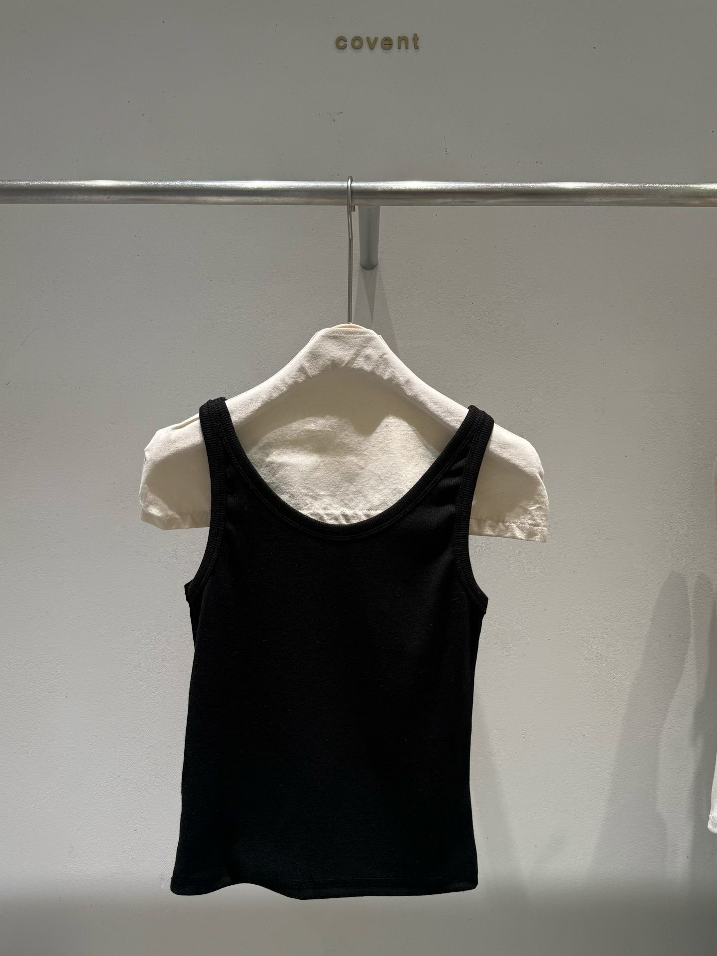 COVENT東大門代購女裝新品真品推薦職業熱賣26春夏吊帶背心COVENT吊帶/背心圖色2
