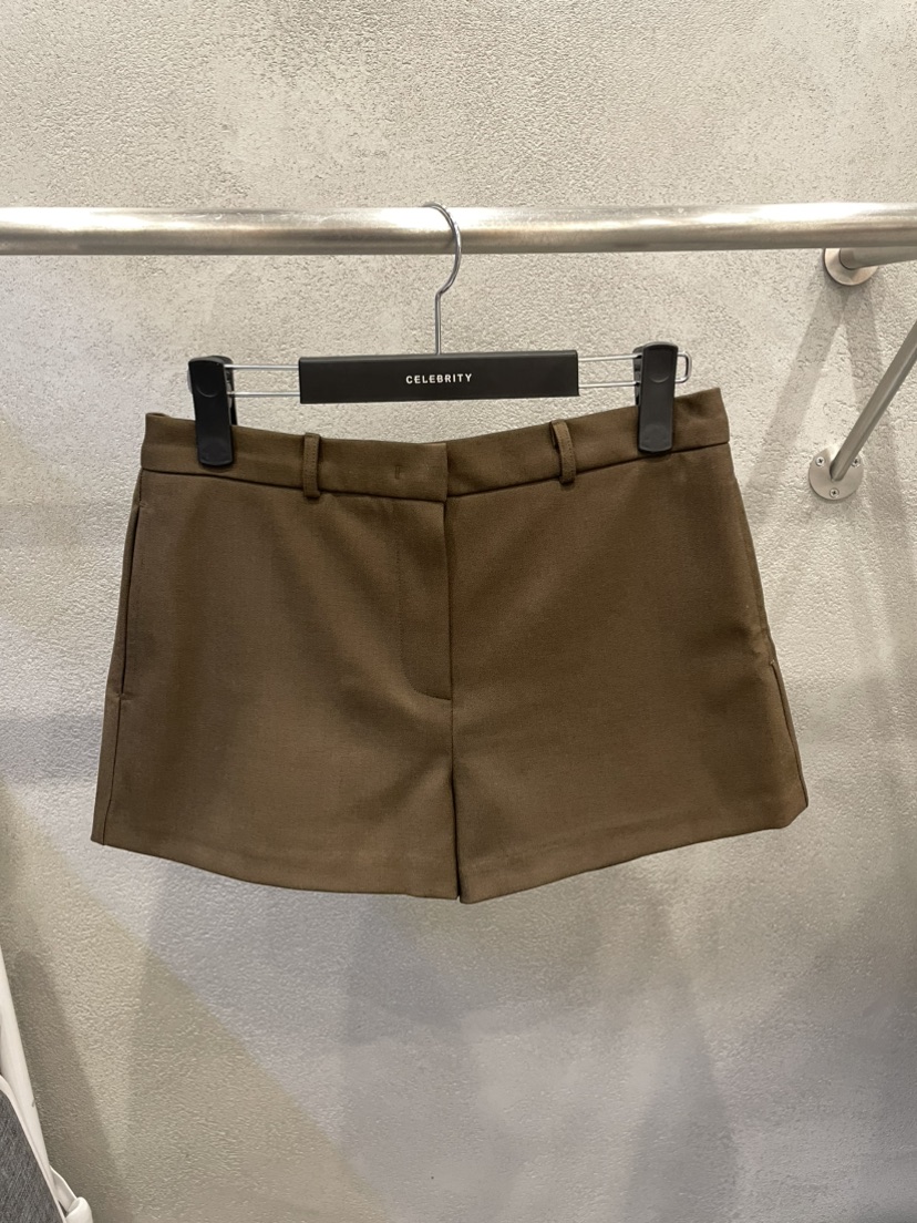 CELEBRITY-A東大門代購女裝新品熱賣真品26春夏短褲打折CELEBRITY-A短褲圖色1