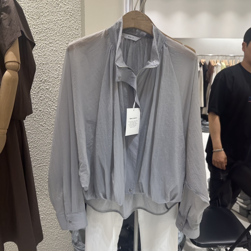 BLUEI-D/N SHARP東大門直郵女裝新品真品職業熱賣夾克Blue i-d/N SHARP夾克圖色2