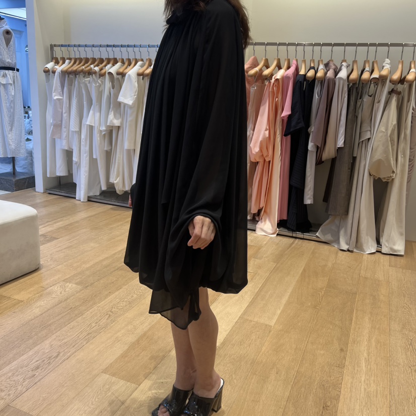 VAN NZILL東大門直郵女士新品26春夏職業熱賣連衣裙高領VAN NZILL連衣裙