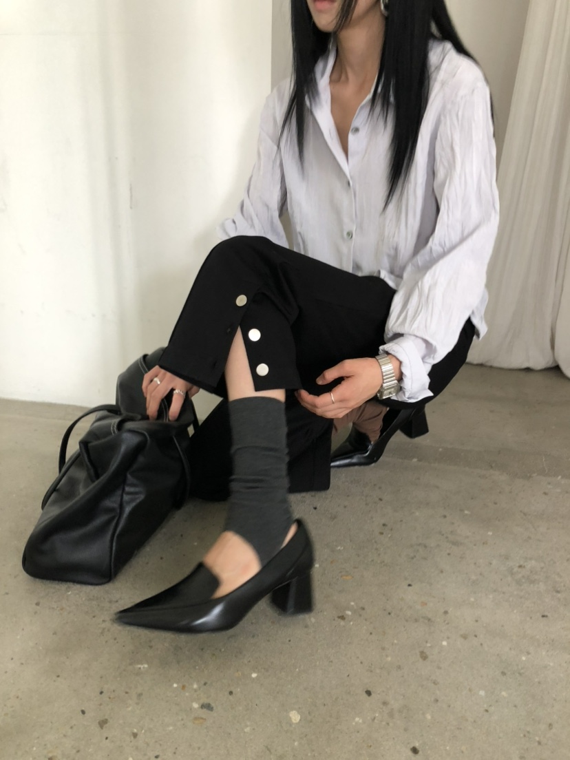 MOVENNE東大門實拍女裝新款人氣休閑時尚襯衫蕾絲衫金屬絲MOVENNE襯衫/蕾絲衫