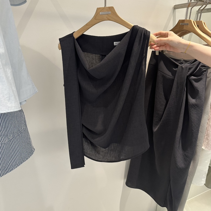 MER東大門實拍女士新品休閑推薦真品熱賣職業時尚吊帶背心MER/ANGELO BIANCO吊帶/背心圖色2