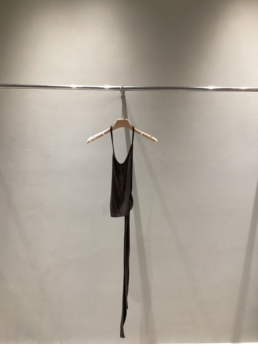 NEAR LEAP-P韓國代購女裝新款真品時尚職業熱賣吊帶背心NEAR LEAP/The N:L吊帶/背心圖色3