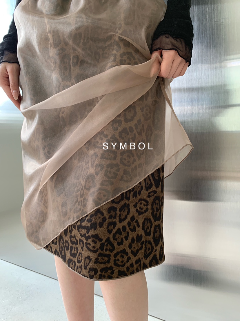 SYMBOL韓國代購女裝新品推薦休閑人氣熱賣半身裙中短裙豹紋SYMBOL半身裙/中短裙