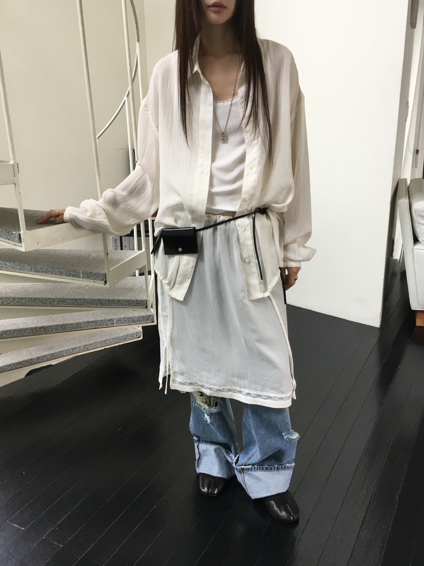 MINIMUZE韓國直郵女士新款推薦襯衫蕾絲衫不含配飾不含內搭MINIMUZE襯衫/蕾絲衫